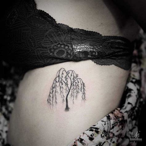 Willow Tree Tattoo On The Rib Cage By Yi Postyism Willow Tree Tattoos