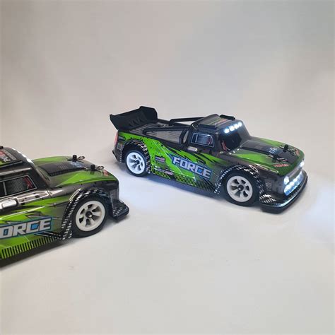 Wltoys 284131 2 4G Rc Mini Drift Car Indoor Race Pack With 2 Cars The