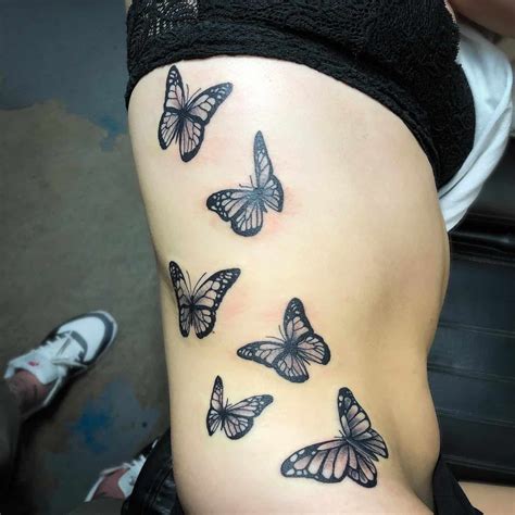 10 Stunning Side Tattoo Designs for Women