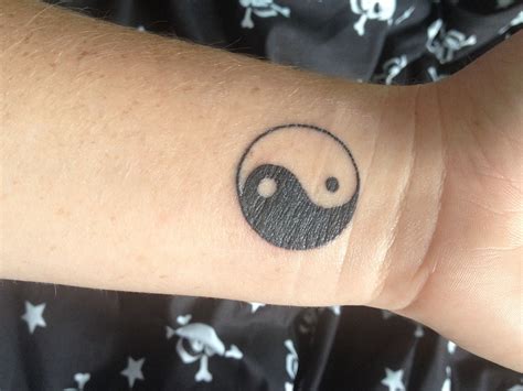 Yin Yang Tattoo Ying Yang Tattoo Yin Yang Tattoos Wrist Tattoos For